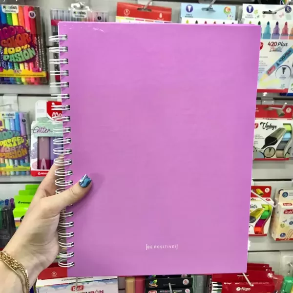 Cuaderno A4 Rayado Be Positive