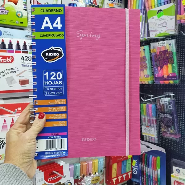 Cuaderno A4  Rideo Spring x 120 hojas Cuadriculado