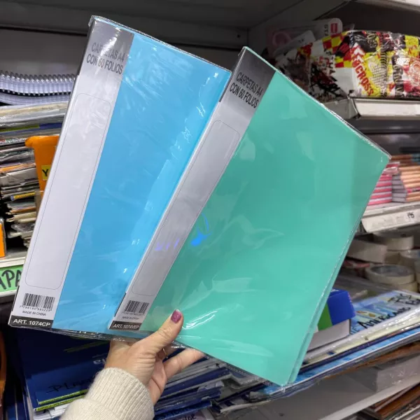 Carpeta con Folios A4 Avios 60 folios