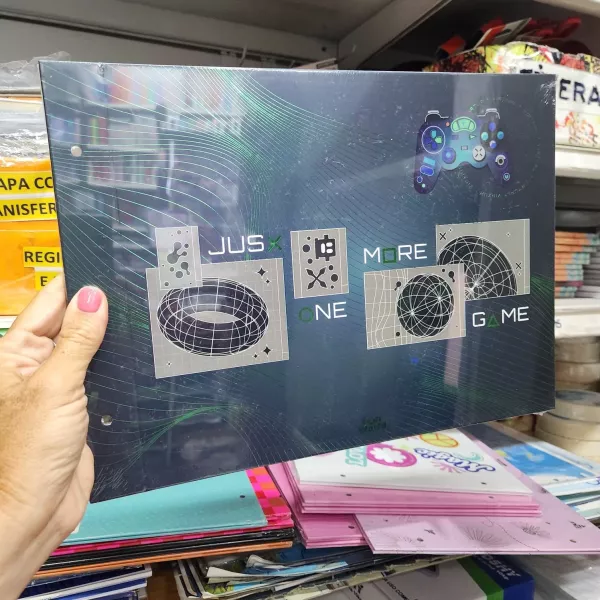 Carpeta 2 tapas Nro 5 FW Game on