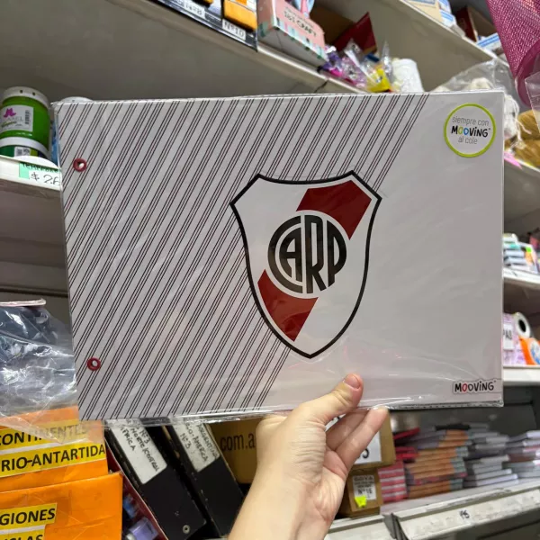 Carpeta dos tapas Nro 5 Mooving River 2026