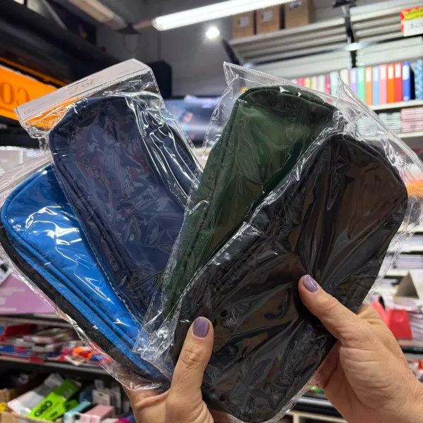 Cartuchera Fw - Oval Cierre Clasicas