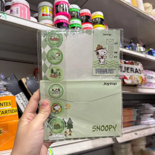 Papel Carta y Sobre  "Happy Campers" Snoopy