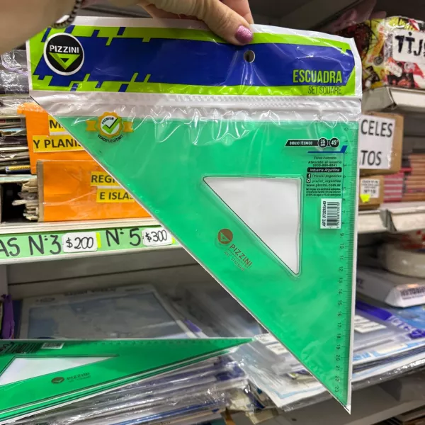 Escuadra 35x45 Pizzini 