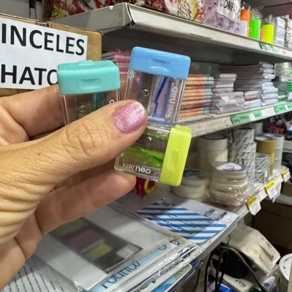 Sacapuntas Deli Cubic 1 Boca