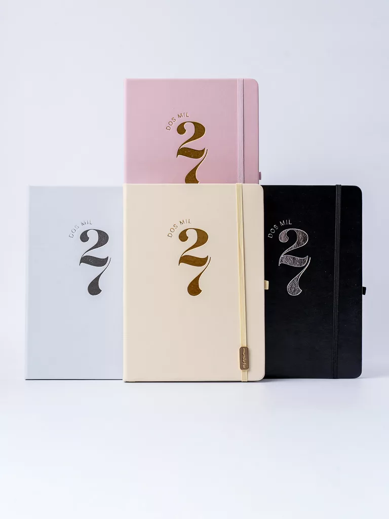 Agenda 2027 - FW - Dia por pagina - A5 - Classic