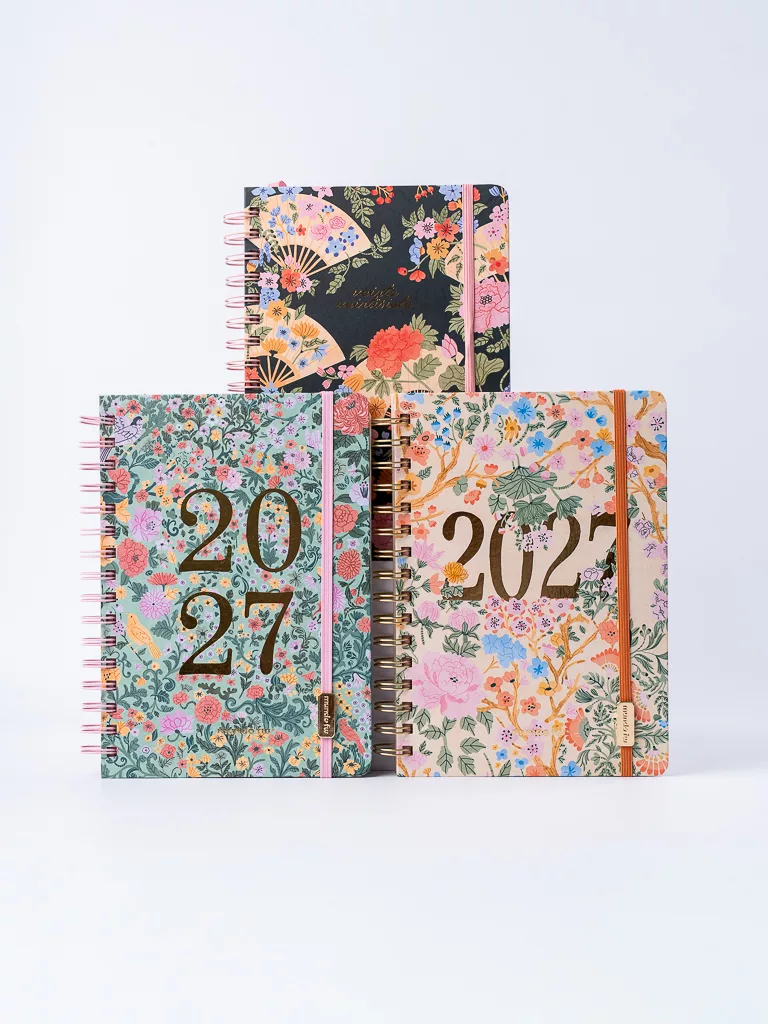 Agenda 2027 - FW - Dia por pagina -  A5 - Maxi Cute