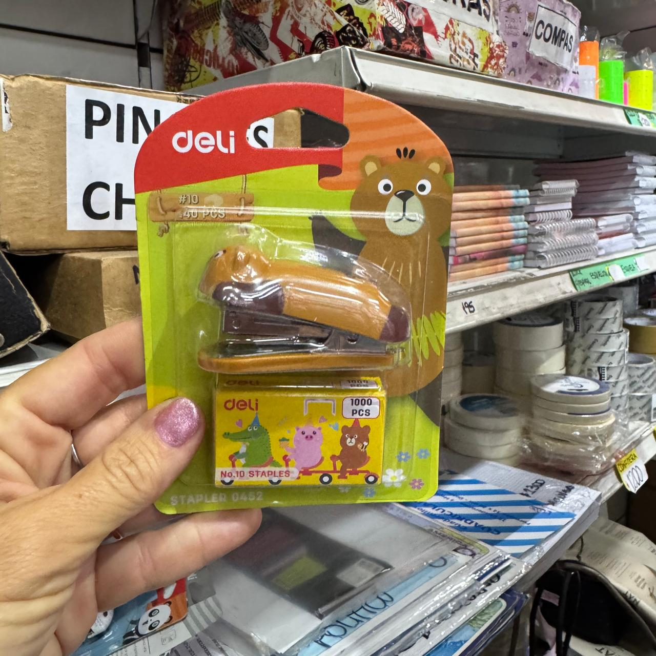 Abrochadora Mini Deli