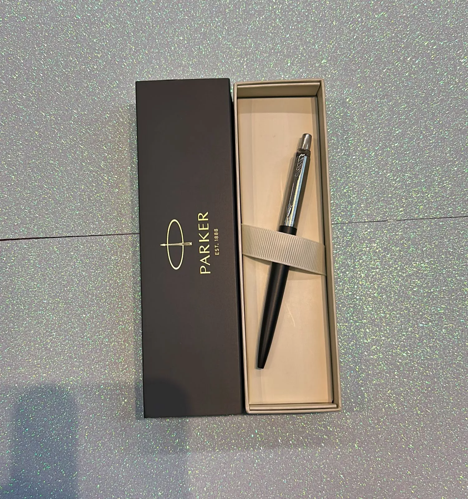 Bolígrafo Parker Jotter negro metalizado